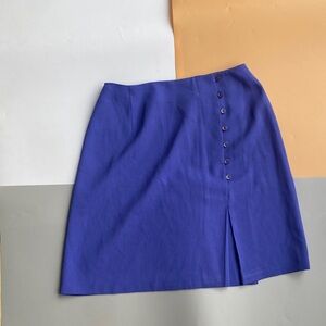 Button-Detail Midi Skirt in Vibrant Blue